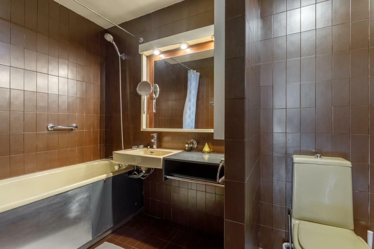 Urban Rooms Habitaciones Con Wifi Y Smart Tv Більбао Екстер'єр фото